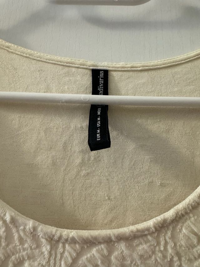 Vestido blanco Stradivarius