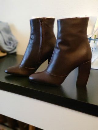 Botas altas Uterqüe Uterqüe Botas y Botines 37 Azul Botas altas Uterqüe Uterqüe Botas y Botines 37 Azul