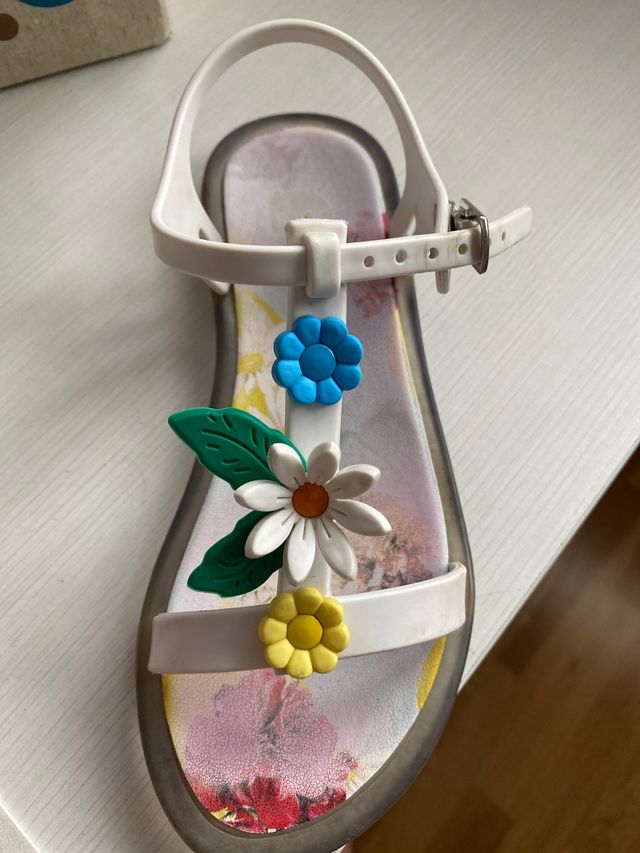 chancla niña Igor talla 28