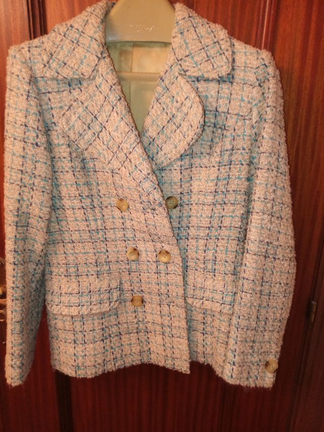 chaqueta corte chanel