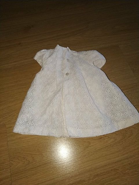vestido marca mayoral 2 a 4 meses