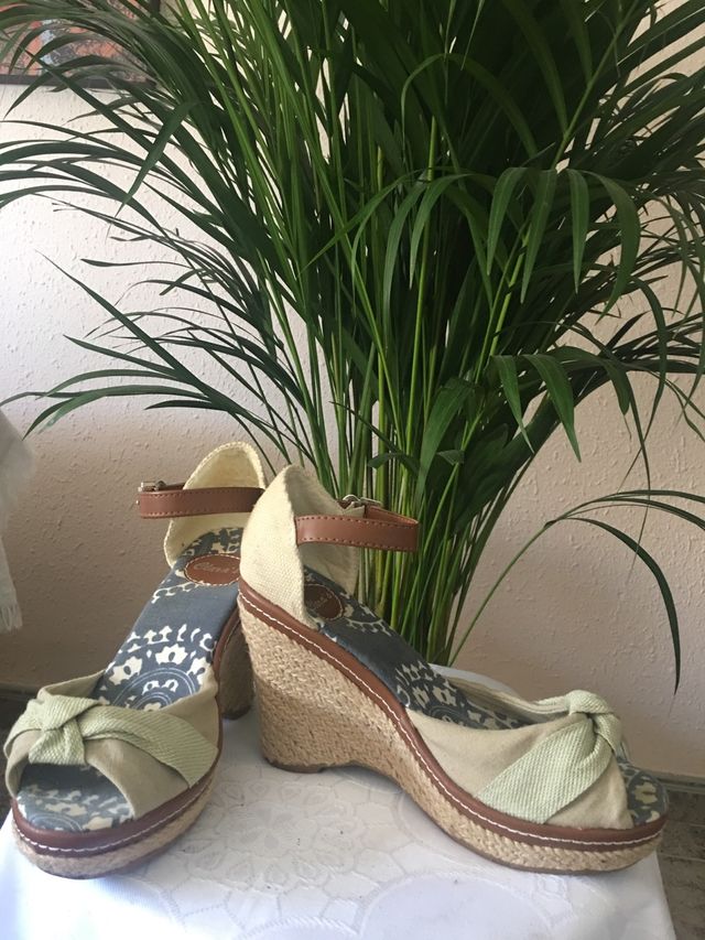 Cuñas talla 39 , perfecto estado