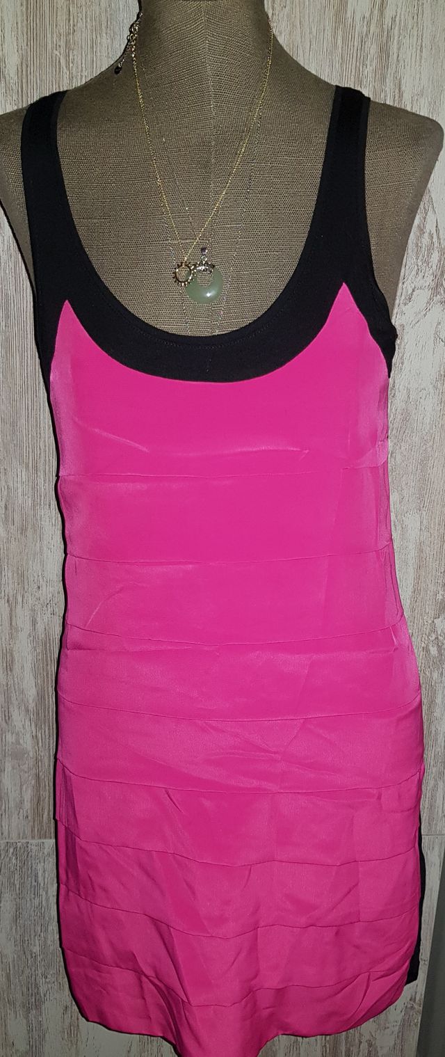 vestido corto pliegues zara.