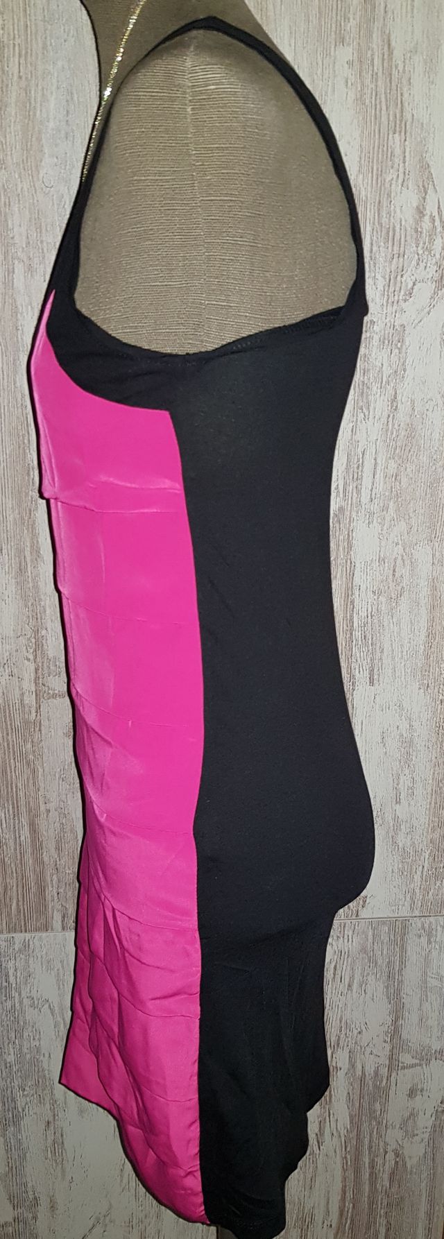 vestido corto pliegues zara.