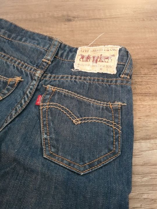Tejano LEVIS talla 12 meses