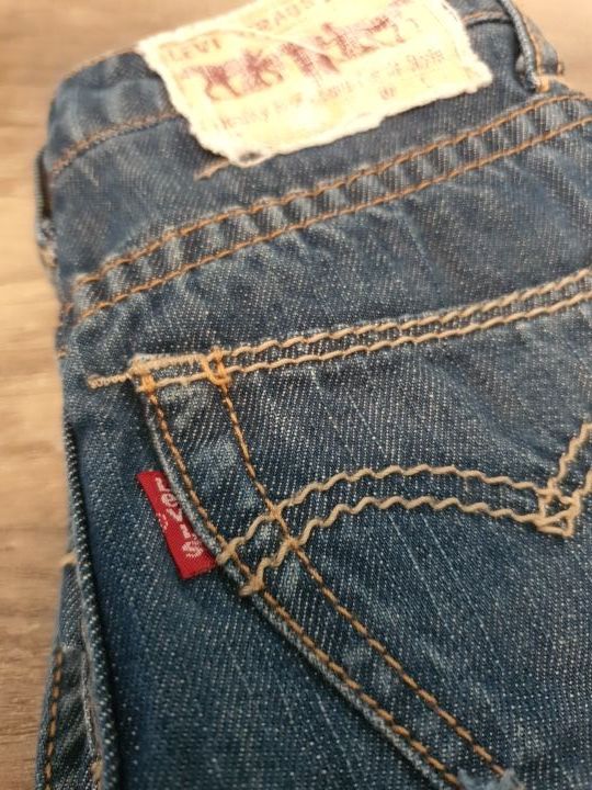 Tejano LEVIS talla 12 meses