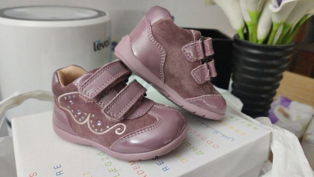 Desobediencia periódico matiz Zapatos zapatillas Biomechanics y Geox talla 18 de segunda mano por 10 € en Puçol en WALLAPOP Desobediencia periódico matiz Zapatos zapatillas Biomechanics y Geox talla 18 de segunda mano por 10 € en Puçol en WALLAPOP