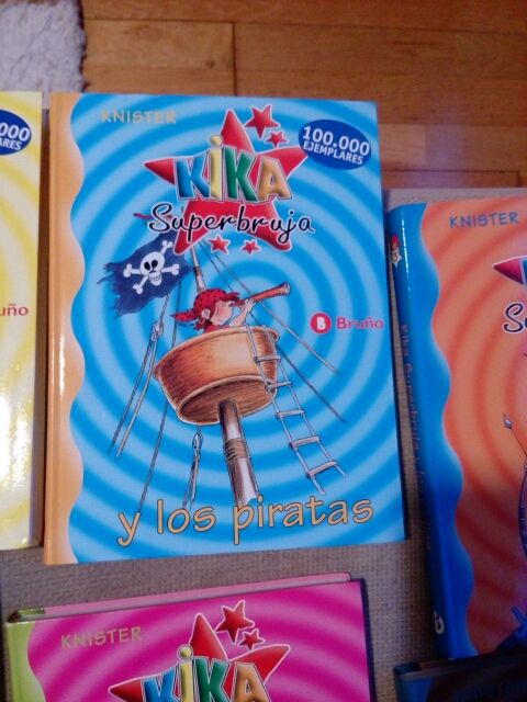 Coleccion Kika Superbruja