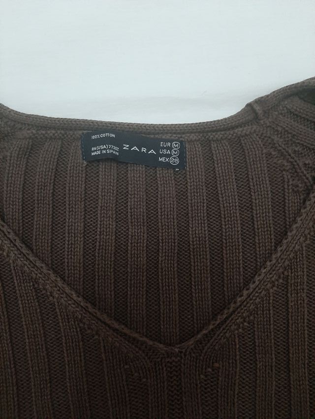 Lote 2 jerseys.Azul degradado- Marrón escote pico