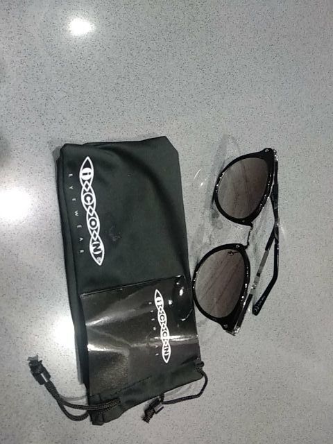 gafas de sol icon eyewear footlocker