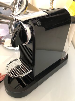 Cafetera Nespresso Citiz de segunda mano en Madrid en WALLAPOP Cafetera Nespresso Citiz de segunda mano en Madrid en WALLAPOP