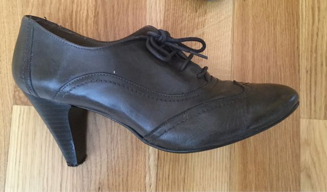 Zapatos de piel de mujer talla 38