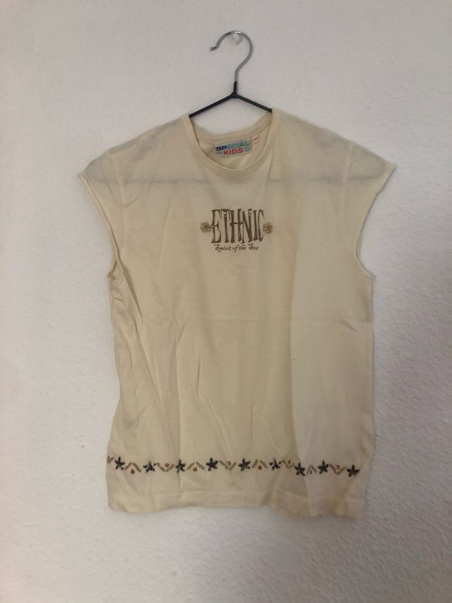 Camiseta infantil talla S sin mangas