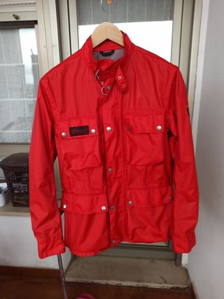 Chaqueta roja mujer de segunda mano en la provincia de Chaqueta roja austriaca mujer. T 16 de segunda mano por 30