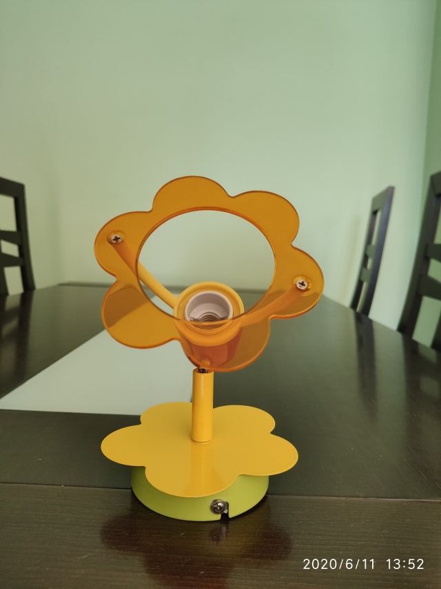 Foco infantil para techo o pared