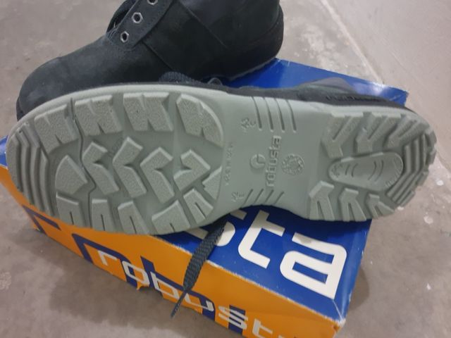 Botas trabajo  42 43