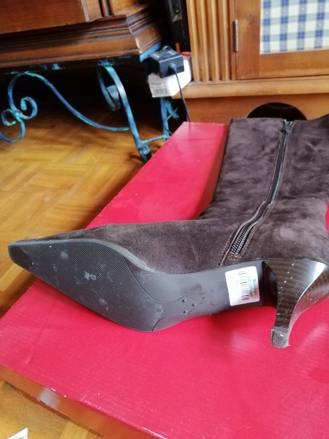 Stivali marroni in camoscio