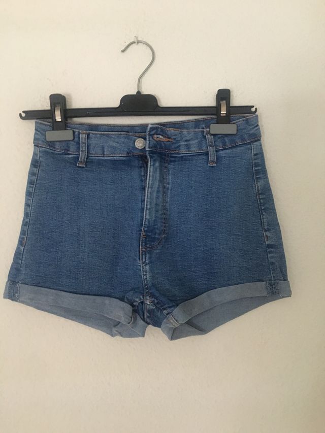 Pantalòn vaquero corto