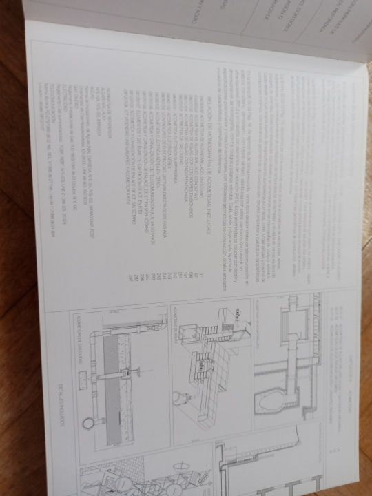 libro banco detalles arquitectónicos