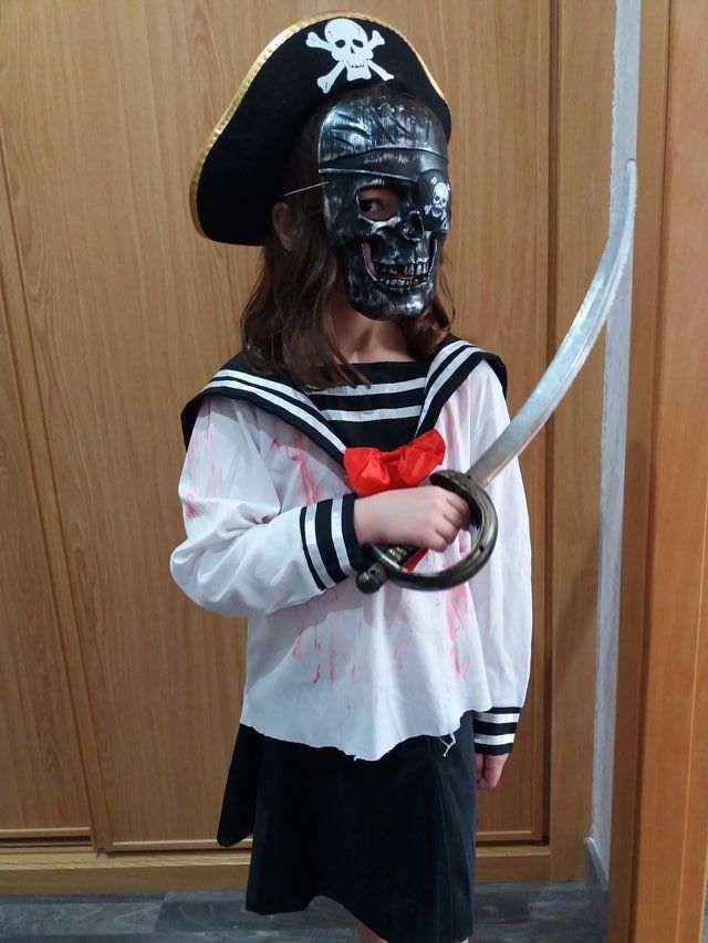 disfraz de pirata zoombie chica/o