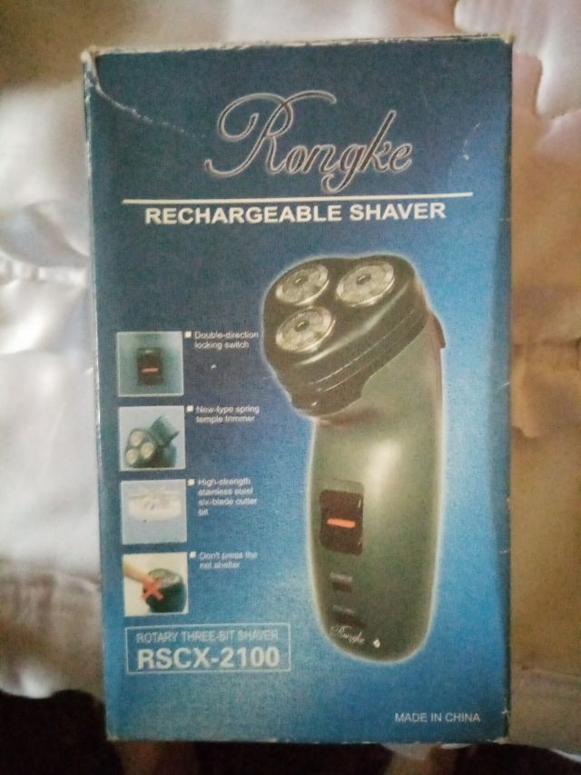 Afeitadora recargable NUEVA