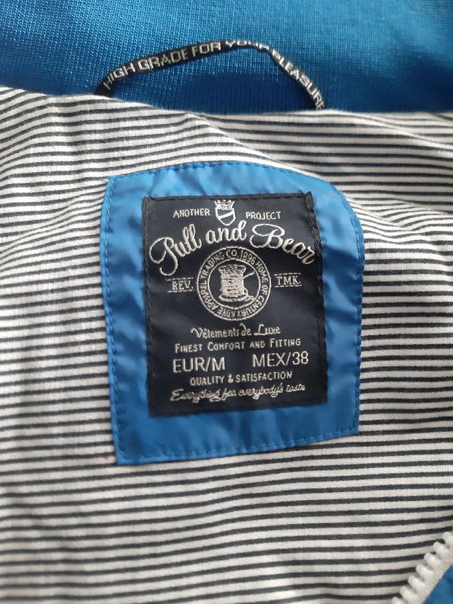 Chaqueta Pull&Bear AZUL