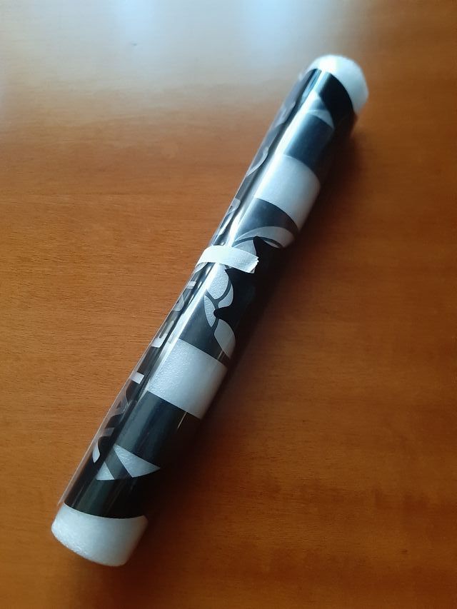 Escudo ValenciaCF vinilo negro.
