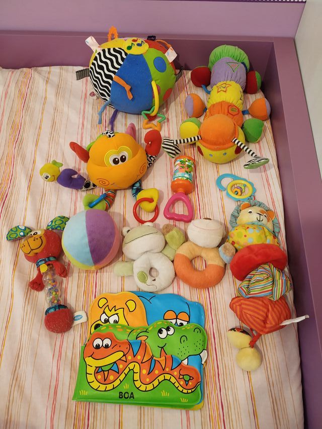 Lote/pack primeros juguetes bebé