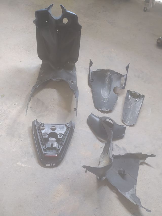 plásticos interior Yamaha jog