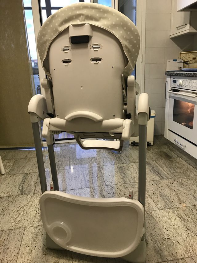 Trona Peg Perego