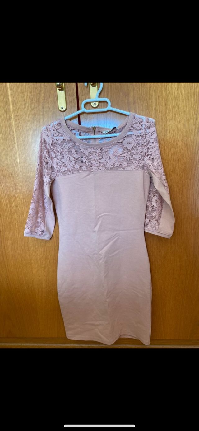 Vestido rosa de Bershka