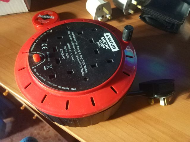 Adaptadores UK varios