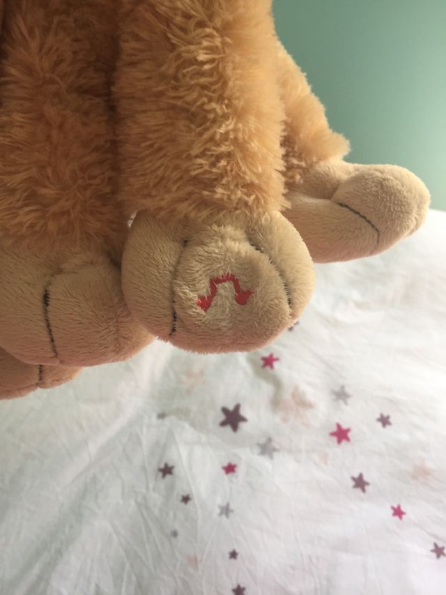 Perro musical y bailarin