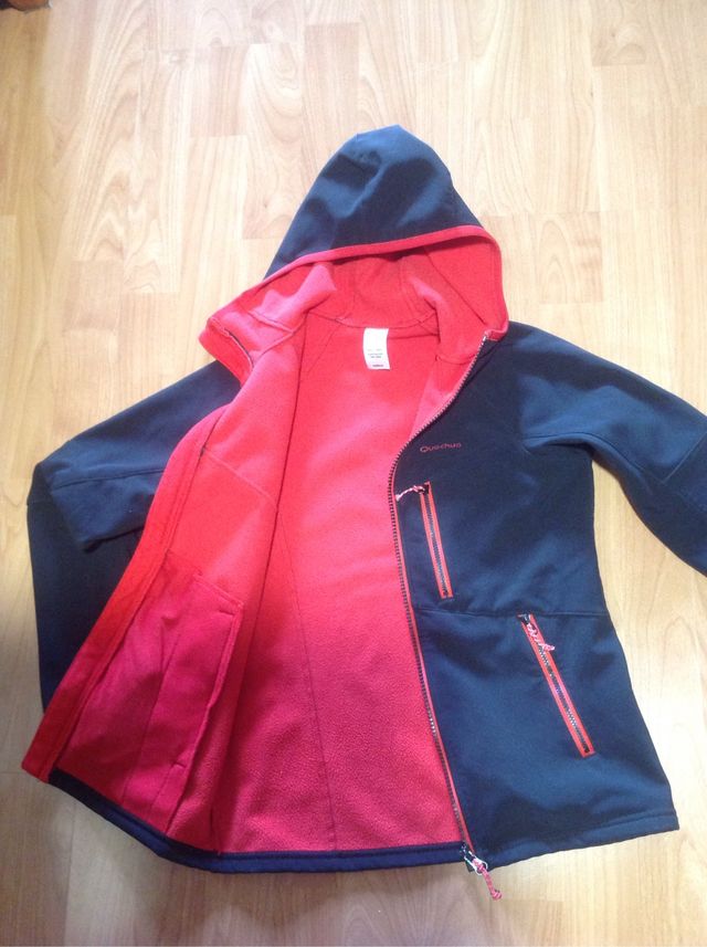 Chaqueta de montaña o deporte