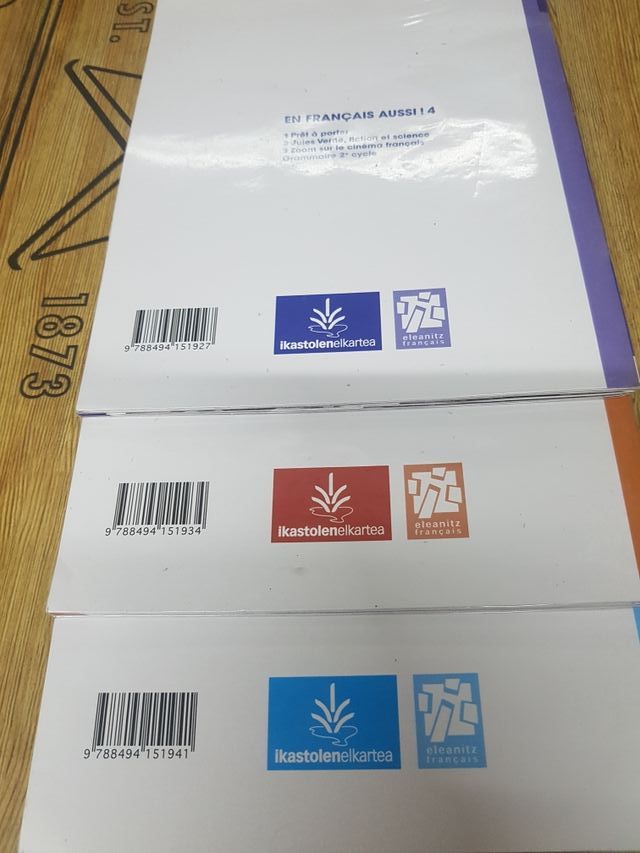 Libros En francais aussi! DBH4