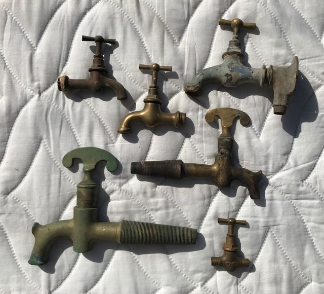 Coleccion de grifos antiguos