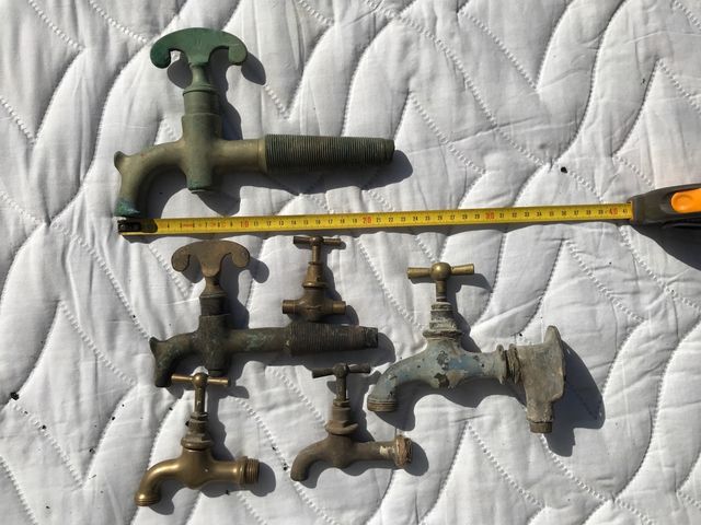 Coleccion de grifos antiguos