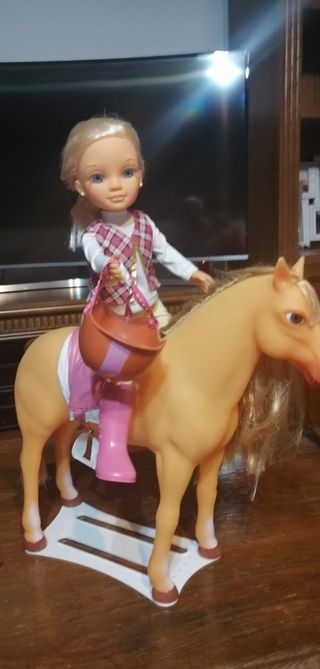 nancy un dia a caballo