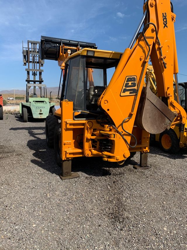 jcb-2dx-de-segunda-mano-en-almer-a-en-wallapop