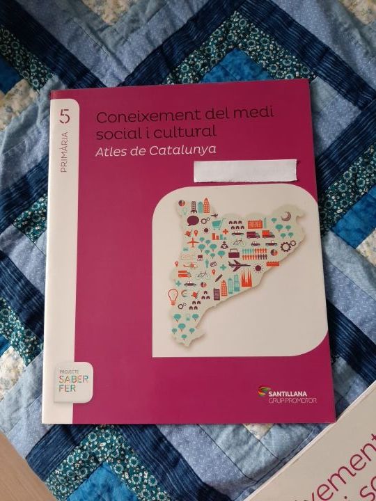 Libros 5 primaria "Medi social"Ed. Santillana
