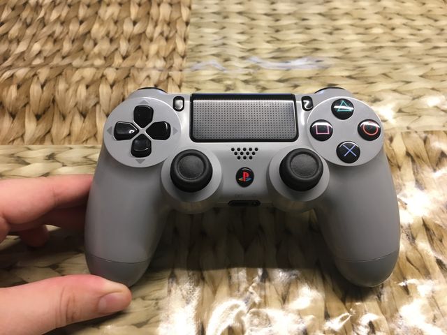 Comando PS4 Dualshock 4 Edizione 20° anniversario