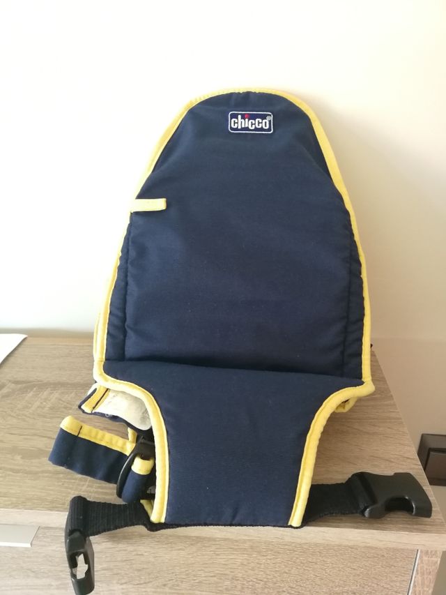 Mochila portabebe marca Chicco unisex