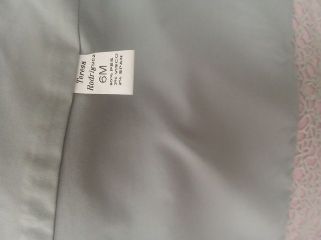 Abrigo niña 6 meses. Teresa Rodriguez