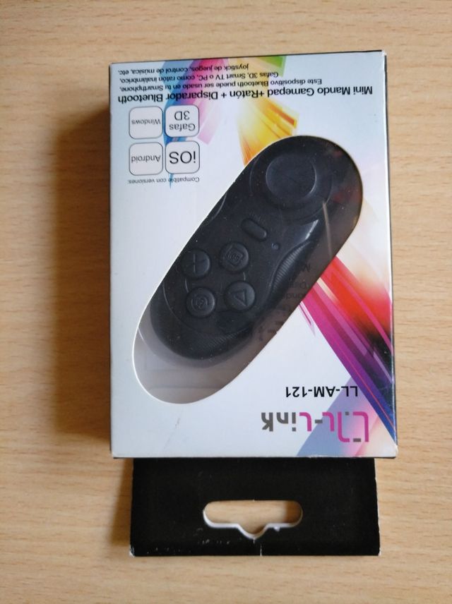 mando pequeño para jugar con el móvil