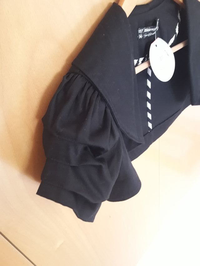 Chaqueta torera negra RINASCIMENTO