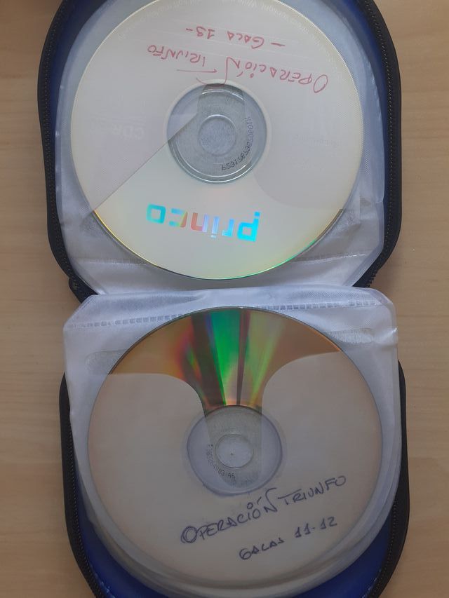 porta cd y cd operación triunfo