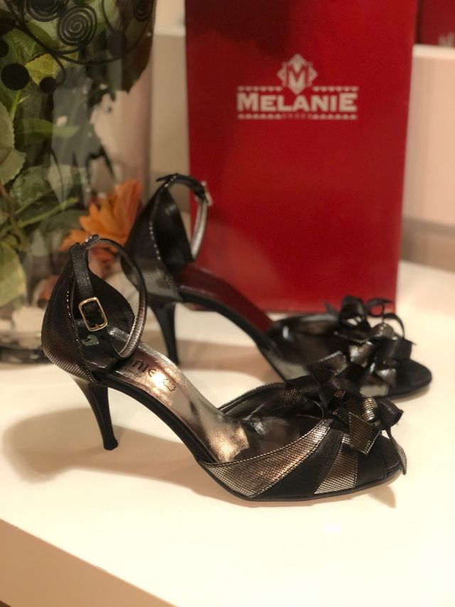 Sandalia fiesta Nuevos y cartera a juego