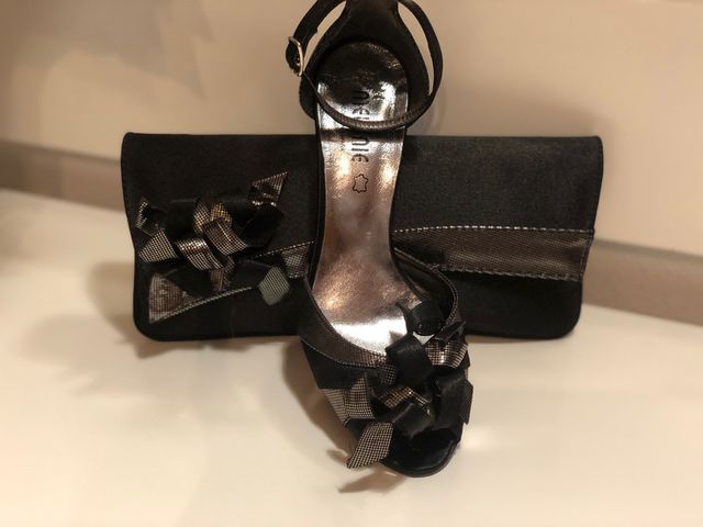 Sandalia fiesta Nuevos y cartera a juego