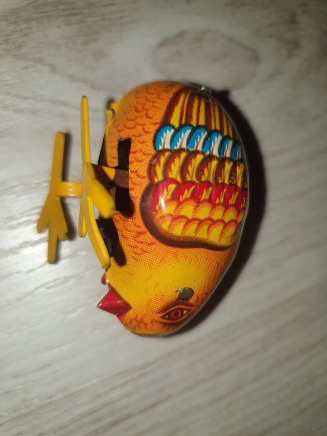 Pecking chicken metal made wind up 