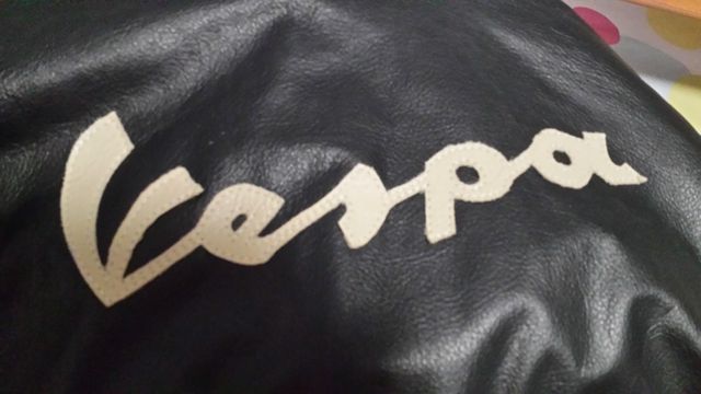 CAZADORA VESPA DE PIEL